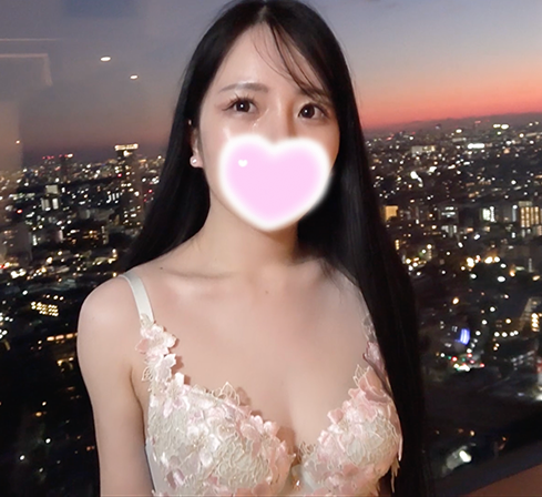 FC2  千華缭乱 令和时代引以为傲的极品尤物 夕阳下也毫不逊色的绝美容颜 全方位展现成熟女性的魅力盛宴 23岁G罩杯美容顾问花莲 PPV 4162750