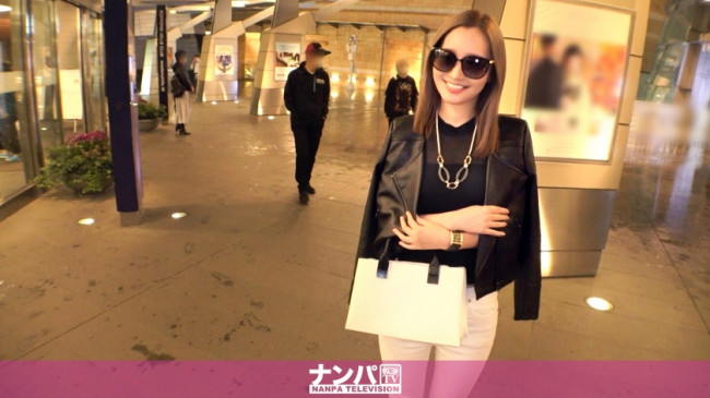 マジ軟派、初撮。 1548 麻布で見つけた美人ラウンジ嬢！！パトロンおじさまへのご奉仕で培った凄テクの数々を披露！！Hカップのおっぱいを揺らしてグイングインと腰振り絶頂を繰り返す！！ 200GANA- 200GANA 2377