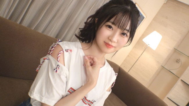 スタイル抜群 NTR願望あり ジムインストラクターの美体！キスするとすぐにスイッチオン！かのん 24歳 SIRO 4974