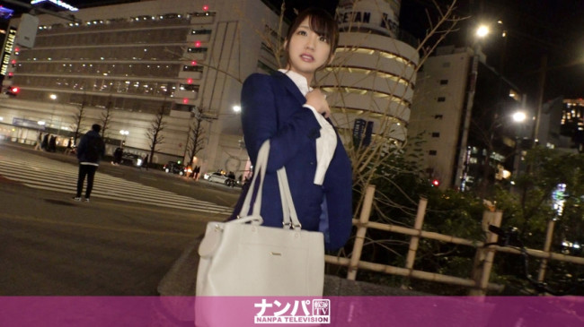 在街上搭讪到的黑丝长腿美女OL虽然很不情愿但是因为实在欠了太多外债只好勉为其难的被插入 200GANA 2271