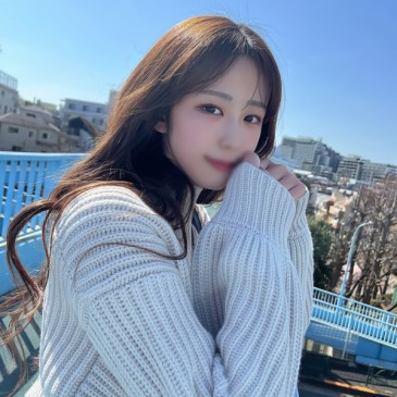 初次拍摄 真容出镜 无套内射拥有绝美曲线身材的普拉提教练 不仅全身紧致 FC2PPV-3260885
