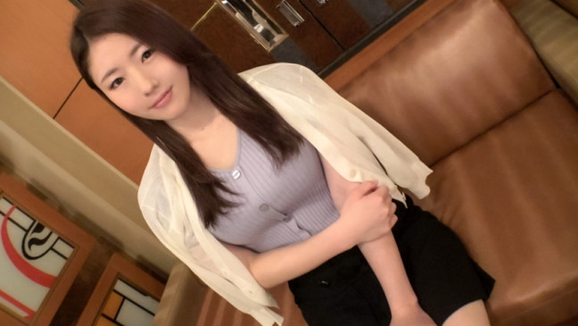 被说下流话会脸红地美女用巨根让她露出淫荡的表情OL SIRO 4091