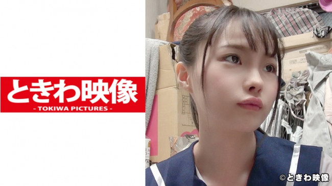 華奢で小さい女の子が制服コスプレでブス男たちに弄ばれる！ 491TKWA 078