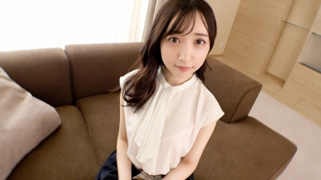 【初撮り】【真っ白な美ボディ】【カメラに魅せる艶顔】清楚な佇まいで来客対応をするマドンナ受付嬢も、男のテクニックにエロく妖艶に変化していき.. ネットでAV応募→AV体験撮影 1365 SIRO-42 SIRO 4293