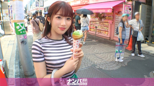 マジ軟派、初撮。 2015 笑顔が可愛いピザ屋店員をナンパ！欲求不満で爆発寸前のGカップ爆弾巨乳女子！！彼氏には内緒で、こっそり性欲解消SEX！！ 200GANA 2999