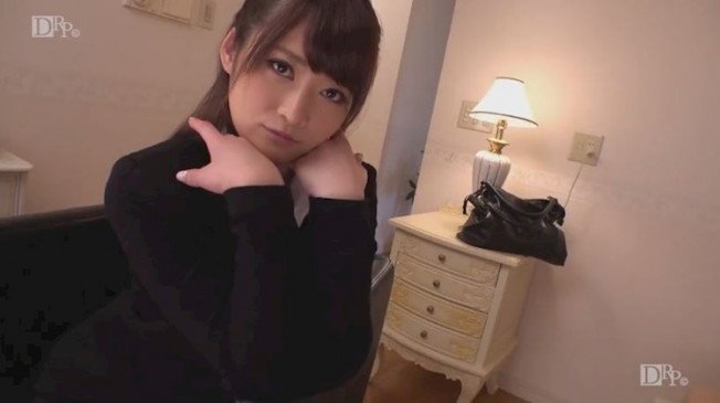 制服無毛女喜歡跟上司客戶中出打炮