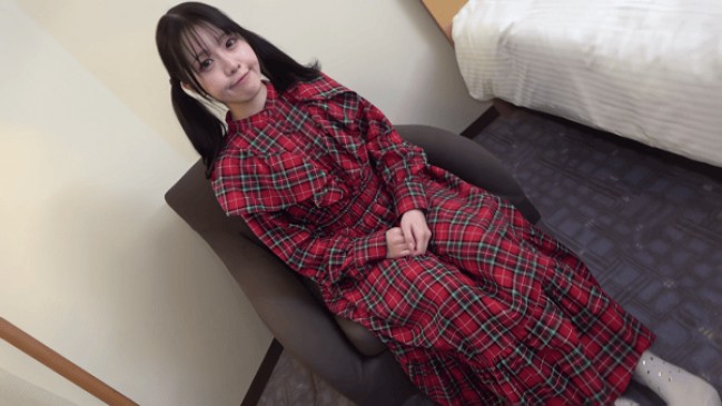 比前作玩法升级 粉嫩乳头和小穴完美呈现 FC2PPV 4821506